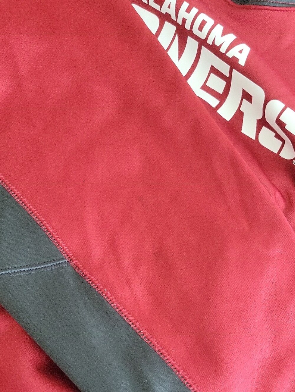 Nike Men's Crimson & Black Crewneck Hoodie with Oklahoma Sooners Logo - Picture 6 of 6